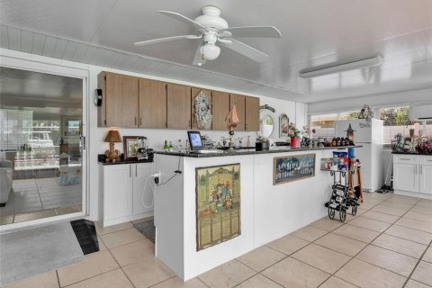 Casa en venta en Cape Coral, Florida, 3 dormitorios, 207.92 m2 № 1908637 - foto 25