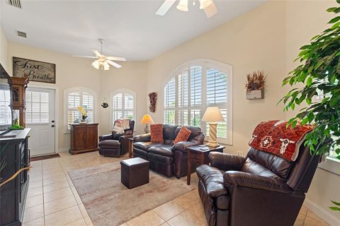 House in Polk City, Florida 2 bedrooms, 198.25 sq.m. № 1919054 - photo 28