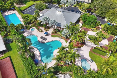 Купить виллу или дом в Хомстед, Флорида 3 спальни, 111.48м2, № 1970956 - фото 21