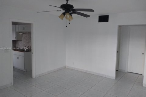 Appartement à louer à Hallandale Beach, Floride: 1 chambre, 58.99 m2 № 2051436 - photo 7