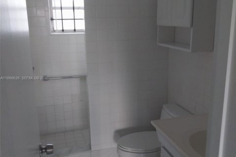 Appartement à louer à Hallandale Beach, Floride: 1 chambre, 58.99 m2 № 2051436 - photo 8