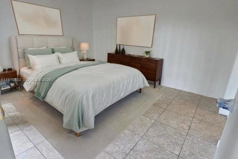 Condo in Miramar, Florida, 2 bedrooms  № 2032065 - photo 10