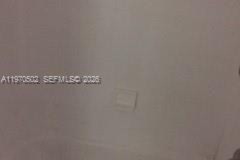 Condo in Miramar, Florida, 2 bedrooms  № 2032065 - photo 19