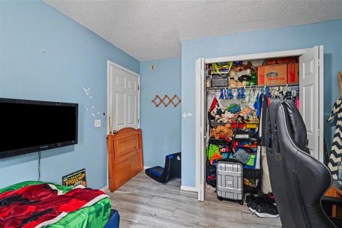 Villa ou maison à vendre à Deltona, Floride: 4 chambres, 117.43 m2 № 2277688 - photo 22