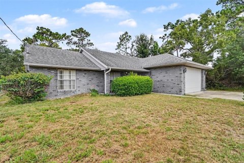 Villa ou maison à vendre à Deltona, Floride: 4 chambres, 117.43 m2 № 2277688 - photo 6