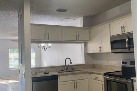 Touwnhouse à louer à Tampa, Floride: 2 chambres, 110 m2 № 2101793 - photo 11