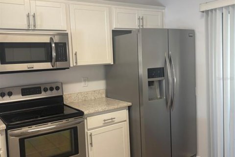 Touwnhouse à louer à Tampa, Floride: 2 chambres, 110 m2 № 2101793 - photo 17