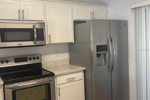 Touwnhouse à louer à Tampa, Floride: 2 chambres, 110 m2 № 2101793 - photo 9