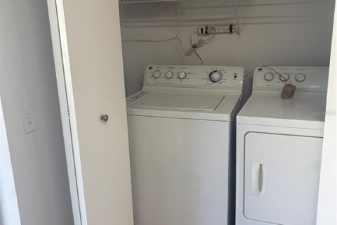 Touwnhouse à louer à Tampa, Floride: 2 chambres, 110 m2 № 2101793 - photo 23