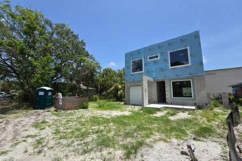 Casa en venta en Saint Petersburg, Florida, 3 dormitorios, 180.42 m2 № 1778225 - foto 6