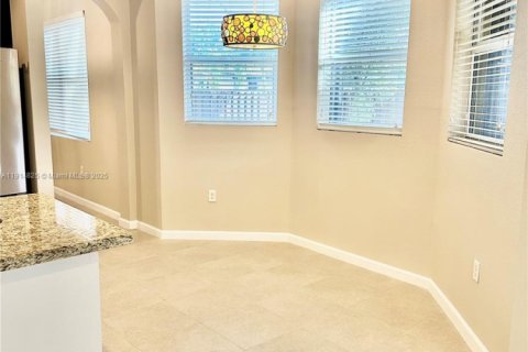 House in Homestead, Florida 4 bedrooms, 235.41 sq.m. № 1970237 - photo 7