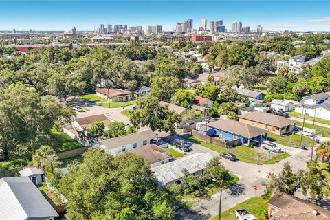 Casa en venta en Tampa, Florida, 3 dormitorios, 86.96 m2 № 2388128 - foto 17