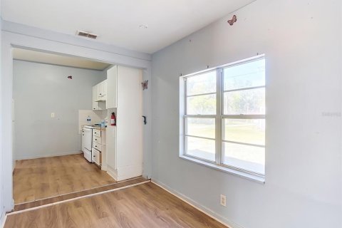Casa en venta en Tampa, Florida, 3 dormitorios, 86.96 m2 № 2388128 - foto 2