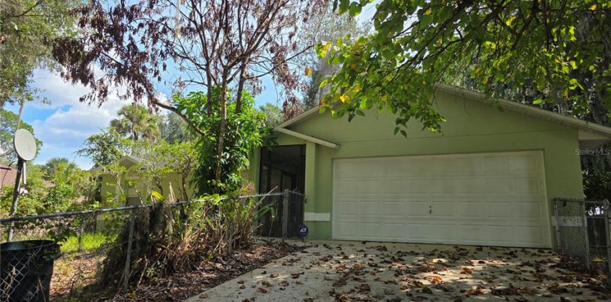 Villa ou maison à DeBary, Floride 3 chambres, 103.68 m2 № 2391330