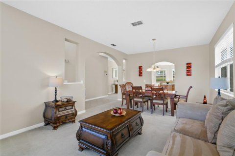 Casa en venta en Davenport, Florida, 5 dormitorios, 273.97 m2 № 1534784 - foto 8