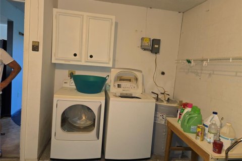 Casa en venta en Sarasota, Florida, 2 dormitorios, 112.04 m2 № 2211898 - foto 7