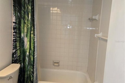 Casa en venta en Sarasota, Florida, 2 dormitorios, 112.04 m2 № 2211898 - foto 8
