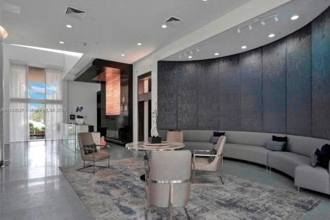 Condo in Aventura, Florida, 2 bedrooms  № 1861067 - photo 17