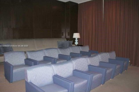 Condo in Aventura, Florida, 2 bedrooms  № 1861067 - photo 22