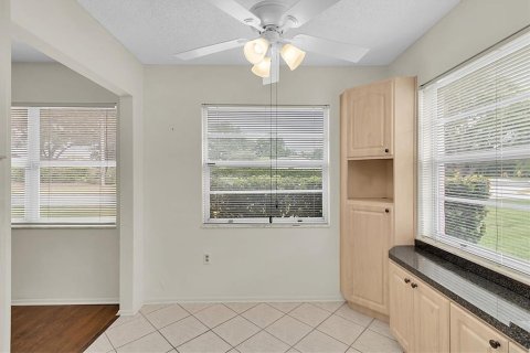 Villa ou maison à vendre à New Port Richey, Floride: 2 chambres, 169.64 m2 № 1795427 - photo 6