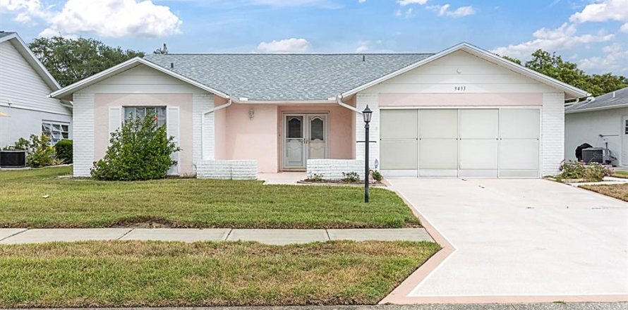 Villa ou maison à New Port Richey, Floride 2 chambres, 169.64 m2 № 1795427
