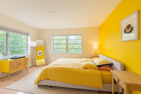 Condominio en venta en North Miami, Florida, 1 dormitorio, 68.1 m2 № 1811338 - foto 5