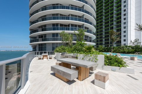 Copropriété à louer à Miami, Floride: 1 chambre, 90.95 m2 № 2403730 - photo 26