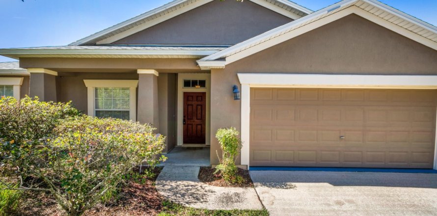 House in Middleburg, Florida 4 bedrooms, 211.26 sq.m. № 826879