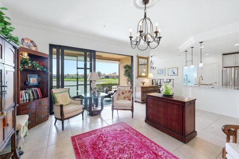Condo in Venice, Florida, 2 bedrooms № 2352313 - photo 5