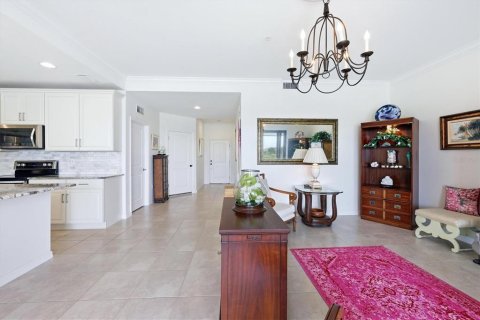 Condo in Venice, Florida, 2 bedrooms № 2352313 - photo 16