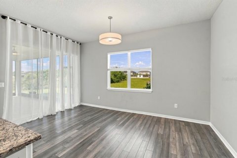 Villa ou maison à louer à Riverview, Floride: 5 chambres, 318.84 m2 № 2415414 - photo 18