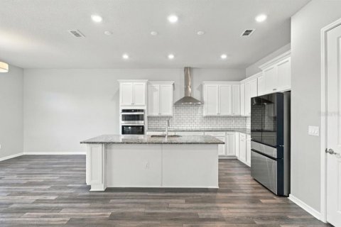 Villa ou maison à louer à Riverview, Floride: 5 chambres, 318.84 m2 № 2415414 - photo 4