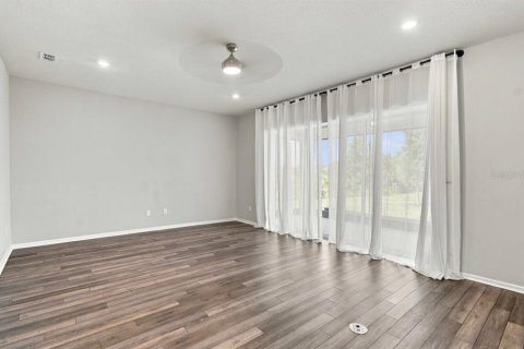 Villa ou maison à louer à Riverview, Floride: 5 chambres, 318.84 m2 № 2415414 - photo 14