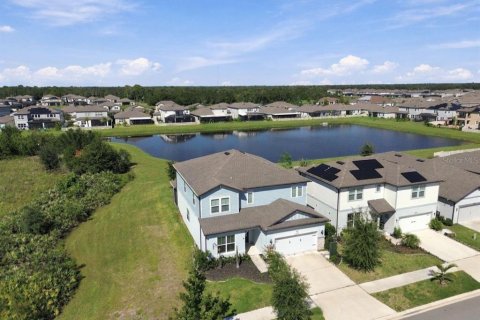 Villa ou maison à louer à Riverview, Floride: 5 chambres, 318.84 m2 № 2415414 - photo 2