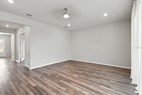 Villa ou maison à louer à Riverview, Floride: 5 chambres, 318.84 m2 № 2415414 - photo 16