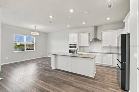 Villa ou maison à louer à Riverview, Floride: 5 chambres, 318.84 m2 № 2415414 - photo 3
