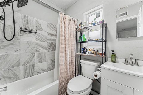 Casa en venta en Mount Dora, Florida, 2 dormitorios, 68.38 m2 № 2114073 - foto 11