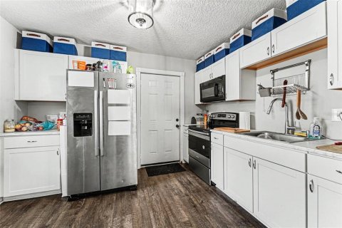 Casa en venta en Mount Dora, Florida, 2 dormitorios, 68.38 m2 № 2114073 - foto 6