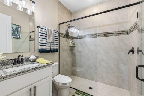 Casa en venta en Port St. Lucie, Florida, 4 dormitorios, 303.98 m2 № 2251374 - foto 30