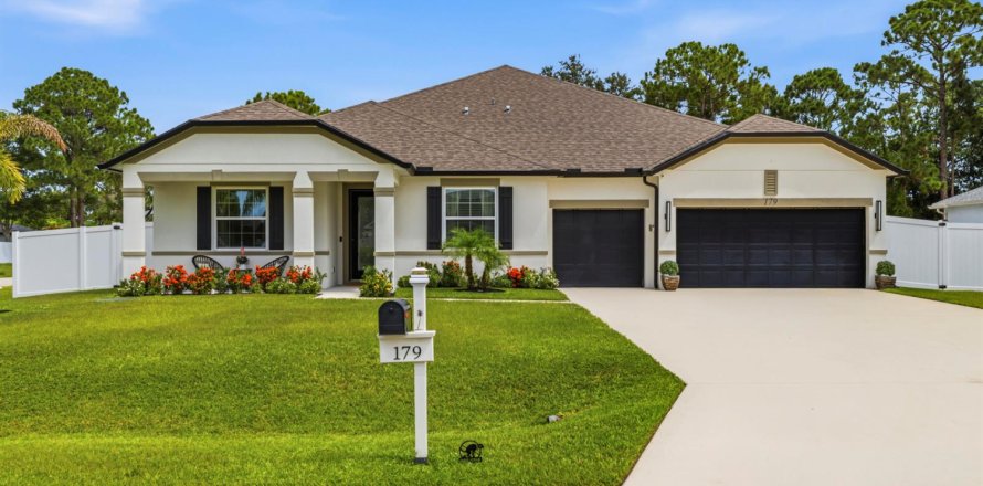 Casa en Port St. Lucie, Florida 4 dormitorios, 303.98 m2 № 2251374