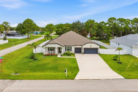 Casa en venta en Port St. Lucie, Florida, 4 dormitorios, 303.98 m2 № 2251374 - foto 2