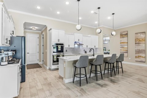 Casa en venta en Port St. Lucie, Florida, 4 dormitorios, 303.98 m2 № 2251374 - foto 15