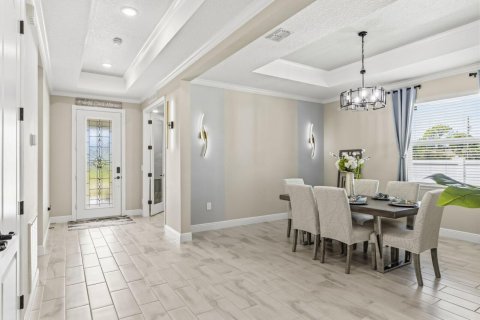 Casa en venta en Port St. Lucie, Florida, 4 dormitorios, 303.98 m2 № 2251374 - foto 10