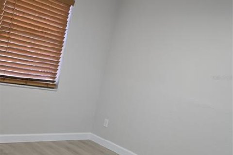 House in Gainesville, Florida 3 bedrooms № 2111146 - photo 9