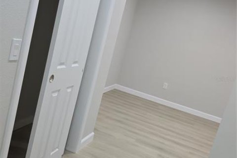 House in Gainesville, Florida 3 bedrooms № 2111146 - photo 7