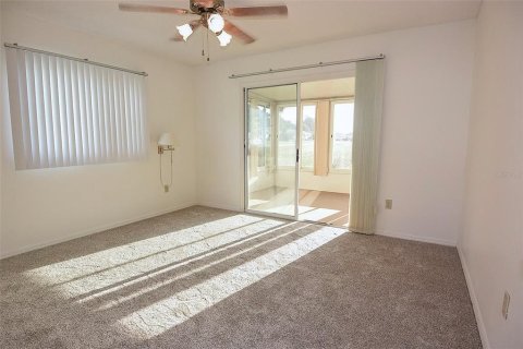 House in Ocala, Florida 3 bedrooms, 141.77 sq.m. № 1854471 - photo 24