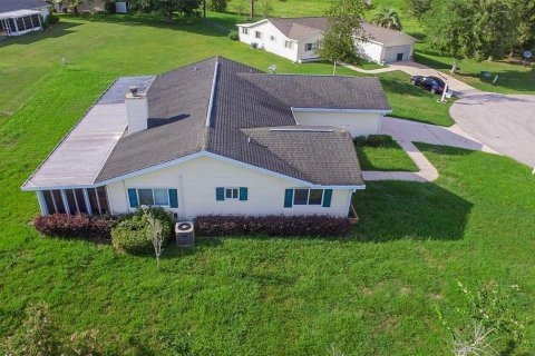 House in Ocala, Florida 3 bedrooms, 141.77 sq.m. № 1854471 - photo 30
