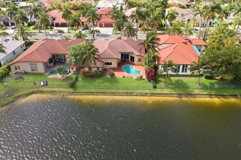 Villa ou maison à louer à Miramar, Floride: 5 chambres, 310.29 m2 № 2060757 - photo 5