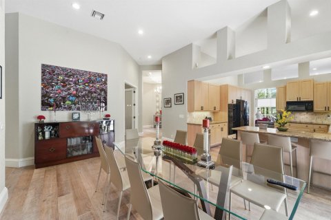House in Delray Beach, Florida 3 bedrooms, 262.82 sq.m. № 2245712 - photo 9