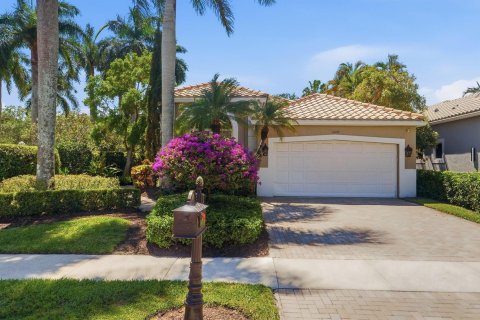 House in Delray Beach, Florida 3 bedrooms, 262.82 sq.m. № 2245712 - photo 2